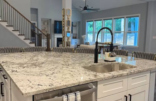 Charlotte Casa | Beautiful Escape, Mins from Carowinds & Lake Wylie