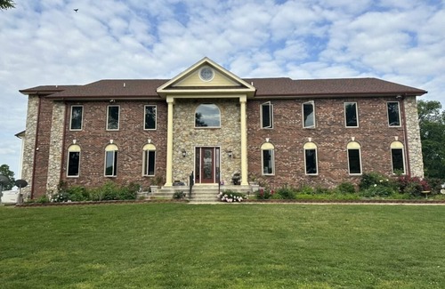Issue Casa | Beautiful Estate on a Vineyard