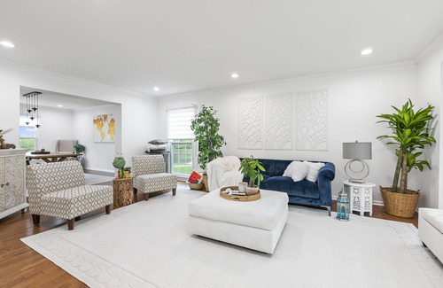 Glen Ellyn Casa | Beautiful EVENT ONLY Space - Lakeview