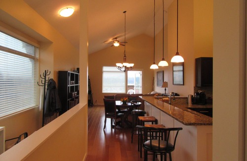 Regional District of Nanaimo Condominio | Hermoso condominio ejecutivo