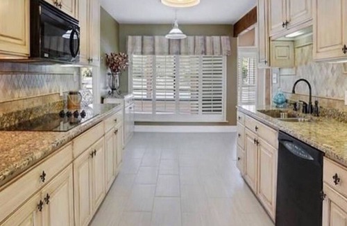 Slidell Casa | Hermosa finca ejecutiva a solo 20 minutos de Nueva Orleans