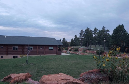 Hot Springs Cabina | Beautiful Executive Suite - Room 205
