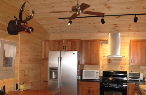 Liberty Cabina | Hermosa, Para toda la familia Lakeside Cabin in the Woods