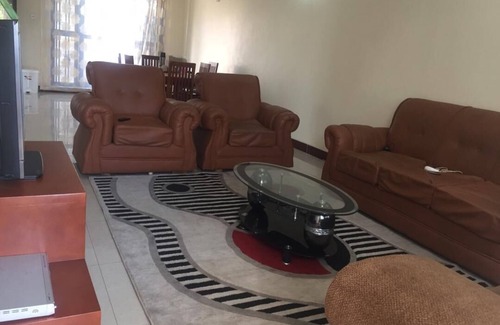 Kireka Casa | Beautiful family home with spacious garden for rentals, close to the Golf course