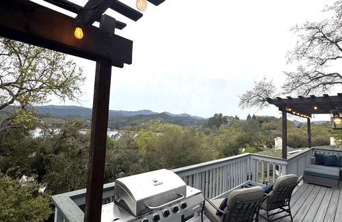 Oak Shores Casa | Beautiful Family Lodge with room for everyone