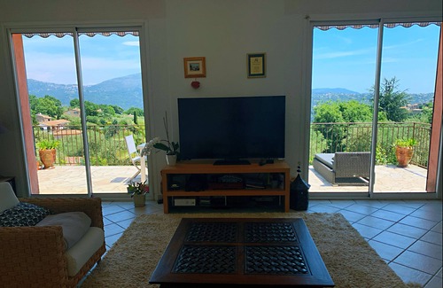 Gattieres Villa | BEAUTIFUL FAMILY VILLA with AMAZING VIEWS and PRIVATE POOL in BIG GARDENS