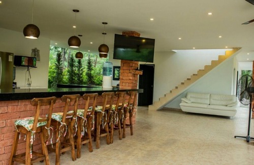 Olaya Casa | Hermosa finca con piscina ubicada en Sopetrán