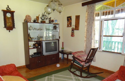 Guacuri Casa | Hermosa casa de campo con piscina, campo de fútbol, ​​lago con kiosco, arroyos, huerto, etc ..