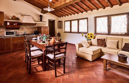 Neri Villa | Beautiful farmhouse in Tuscany