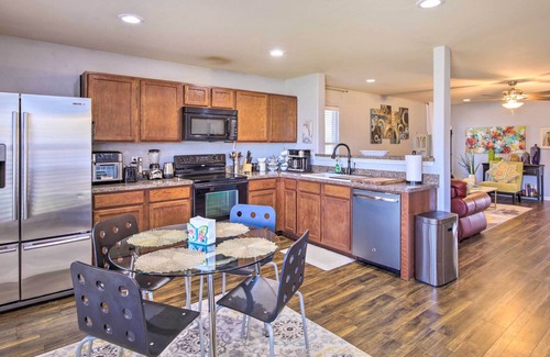 Fate Casa | Beautiful Fate Home < 30 Mi to Dtwn Dallas!