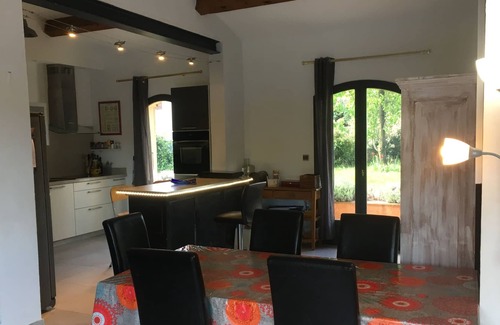 Chateauneuf-le-Rouge Villa | HERMOSA VILLA CON PISCINA A 10 minutos de Aix en Provence