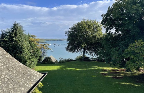 Le Minihic-sur-Rance Casa | Beautiful family home set in grounds with superb views over Rance