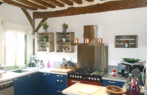 Manneville-sur-Risle Casa | HERMOSA CASA NORMANA DE 12 HABITACIONES EN UN CASO DE VERDE