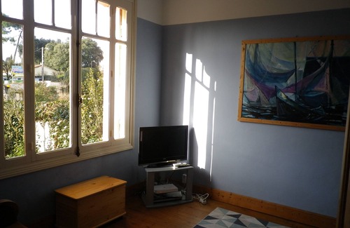 Meschers-sur-Gironde Casa | Hermosa villa, de 1930, a 5 minutos a pie de la playa y las tiendas. Wifi, 12 p, 5 c.
