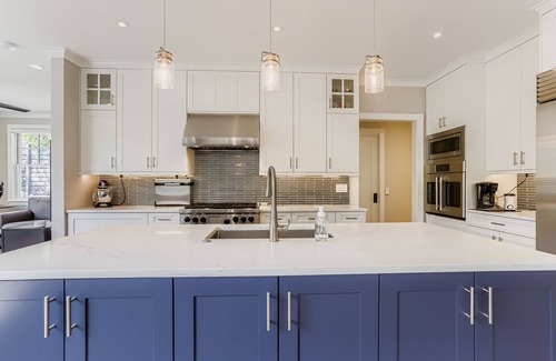 Newlands Casa | Beautiful Fully Furnished New Build in Newlands