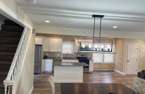Riverside Casa | BEAUTIFUL FULLY FURNISHED HOUSE