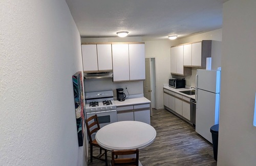South Beach Casa | Beautiful furnished large 2 bedroom apartment in the heart of San Francisco
