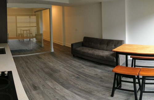Church and Wellesley Condominio | Beautiful Furnished Condo next to College Subway Station
