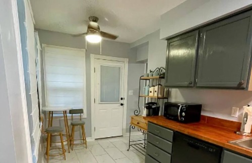 Atchison Casa | Beautiful Furnished house to rent
