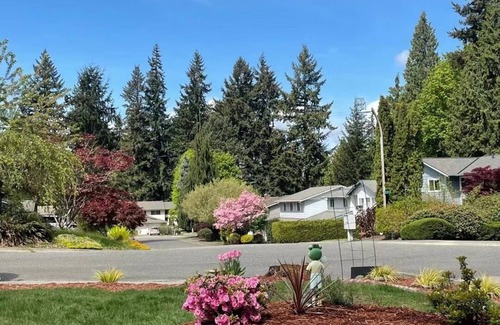 Education Hill Casa | Beautiful garden house in Redmond