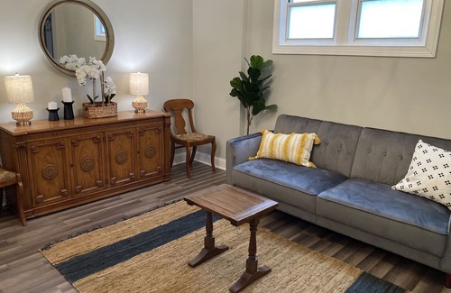 Mount Oliver Casa | Beautiful gathering space