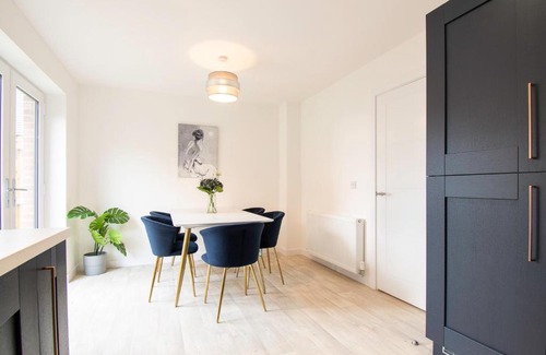 Shawlands Casa | Beautiful Glasgow South Home - Pass the Keys