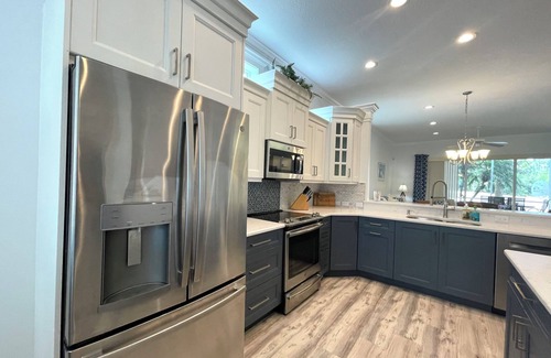 Venice Casa | Beautiful golf course house in gated Venice golf country club