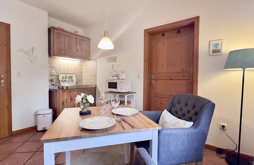 Altharlingersiel Apartamento | Beautiful Groot Kostall apartment: 25 sqm garden terrace for 2 people