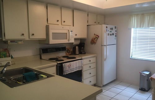 East Lake Woodlands Condominio | Hermoso piso en planta baja.