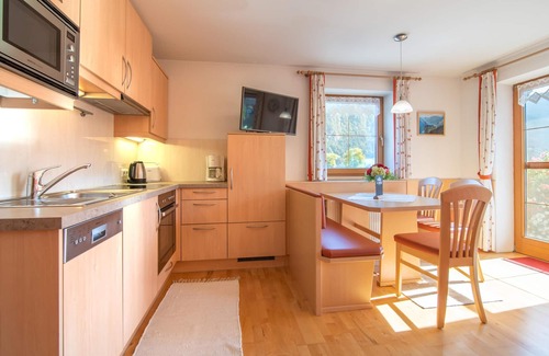 Strass im Zillertal Apartamento | Beautiful holiday home on a farm