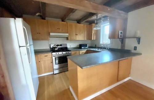 Blue Hill Casa | Beautiful hand-built house on organic farm near the beach in East Blue Hill