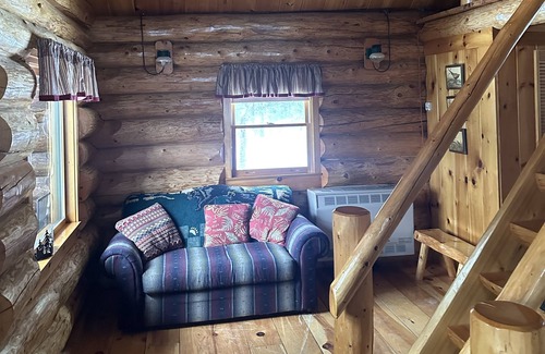 Masardis Cabina | Beautiful handcrafted log cabins located on the Aroostook river