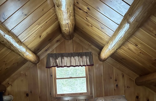 Masardis Cabina | Beautiful handcrafted log cabins located on the Aroostook river