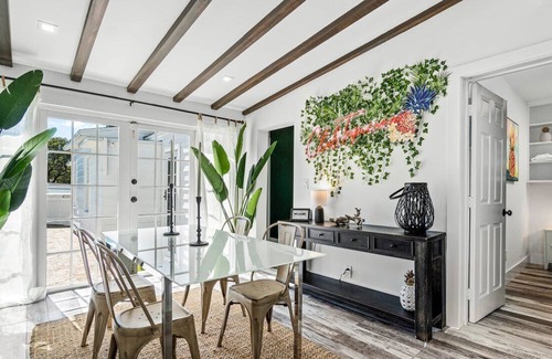Poiciana Park II Casa | Beautiful historic pool home in Flamingo Park