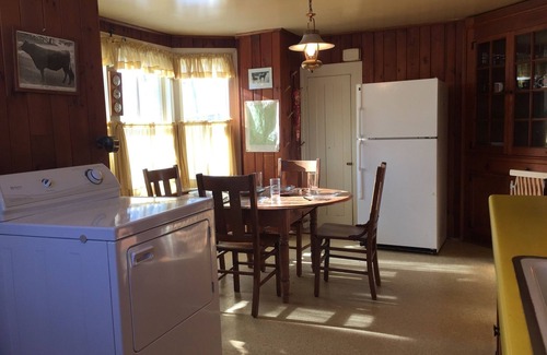 Elizabethtown Casa | Beautiful historic home in the High Peaks Area of the Adirondacks