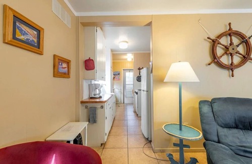 Mount Dora Cabaña | Beautiful Historic Cottage, Nantucket