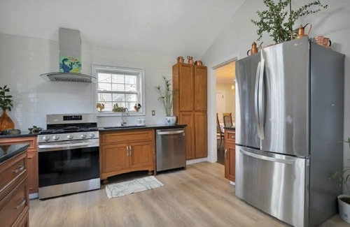 Stony Brook Casa | Beautiful historic home in Stony Brook!
