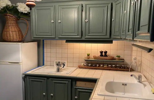 Savigny-Levescault Casa | Beautiful house with lovely garden and picturesque private pond.