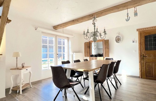 Nieuwpoort-aan-Zee Casa | Beautiful holiday home with a large garden