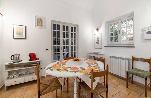 Ardea Casa | Preciosa casa de vacaciones en Ardea con jardín