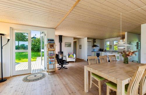 Knebel Casa | Beautiful Holiday Home In Mols Close To The Water