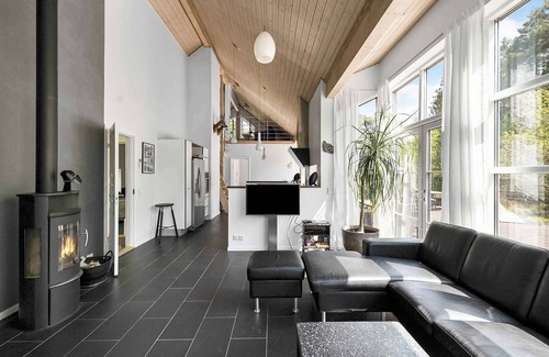 Bedegaard Casa | Beautiful holiday home on a scenic plot