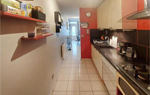 Grand-Fort-Philippe Casa | Beautiful Home In Grand-Fort-Philippe