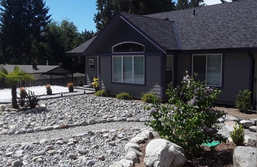 Halfmoon Bay Casa | Beautiful home 5 minutes to hiking, biking and beaches.