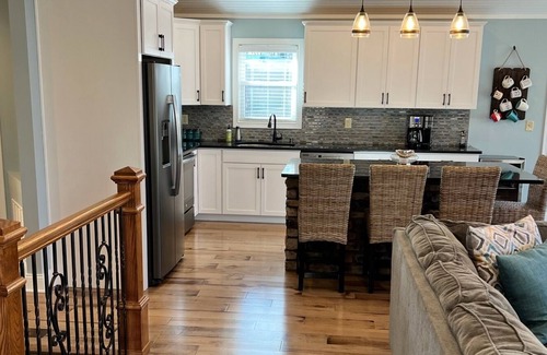 Clarkson Casa | *Beautiful home and property for Mammoth Cave visitors