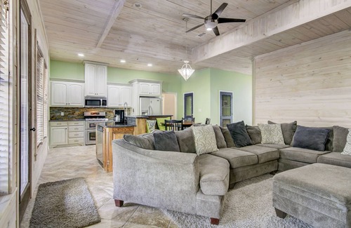 Brookeland Casa | Beautiful Home at Lake Sam Rayburn 🎣☀️