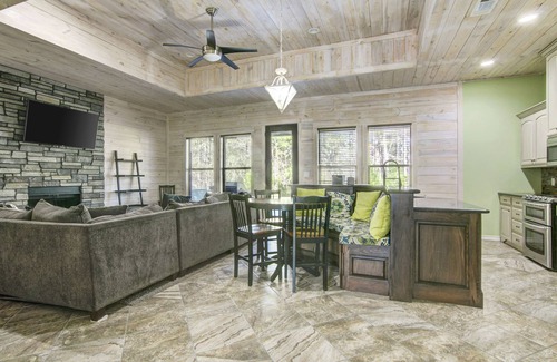 Brookeland Casa | Beautiful Home at Lake Sam Rayburn 🎣☀️