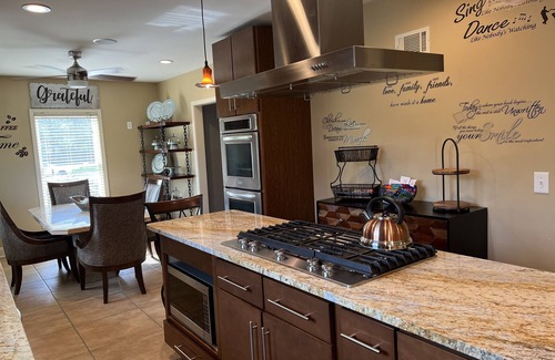 Fair Plain Casa | Beautiful 'Home Away From Home' mins to Lake Michigan Beaches & Golf!