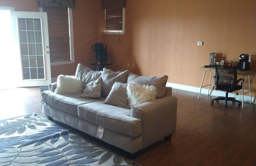 Hutto Casa | Beautiful home away from the city. Room is cozy and comfortable.