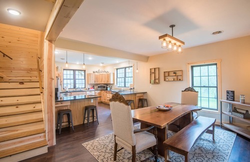 Antes Fort Cabina | Beautiful Home/Cabin on Pine Creek "Location Location" Built 2018.